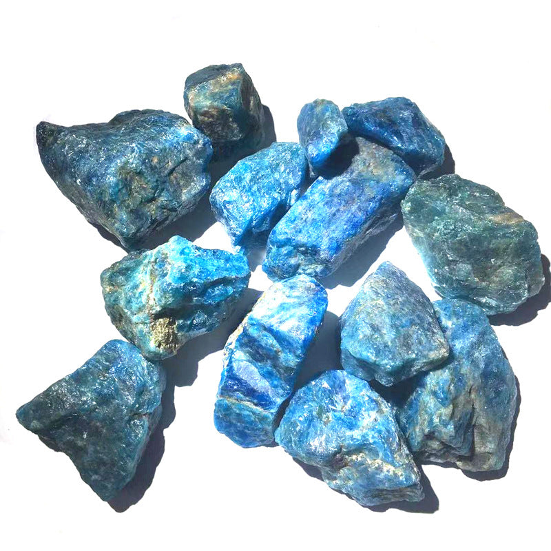 Natural apatite mineral crystal raw material