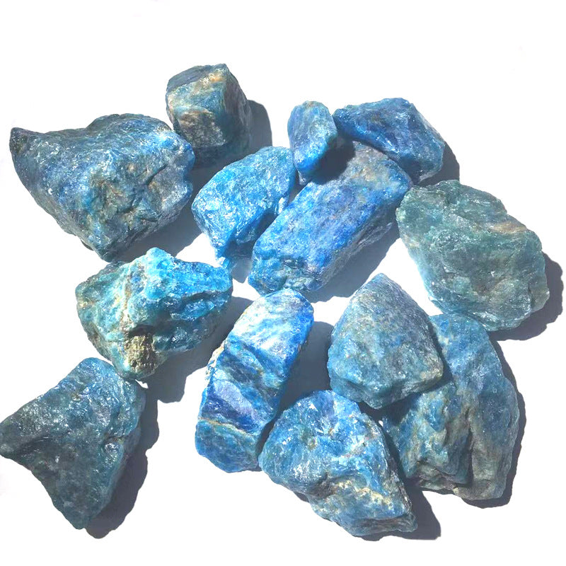 Natural apatite mineral crystal raw material