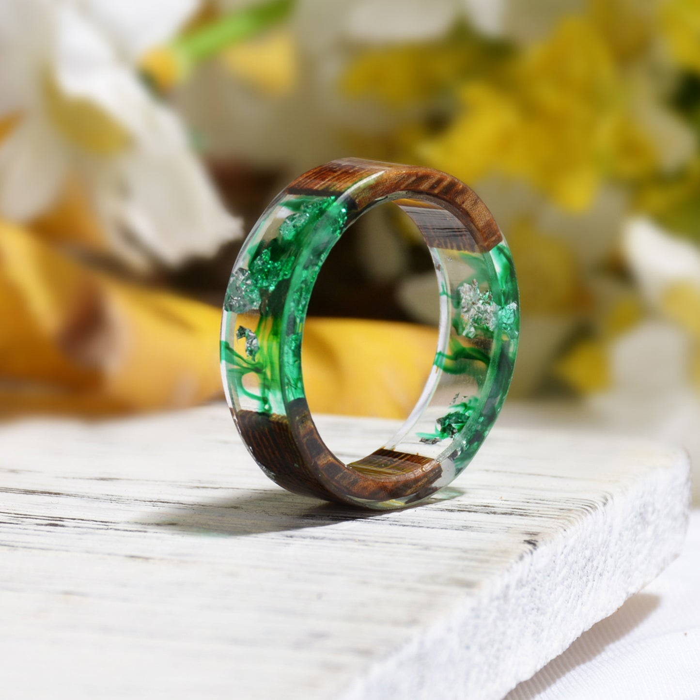 The New Wood Resin Ring, The Forest Is Small And